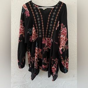 Style & Co Boho Floral Embroidered Blouse (L)